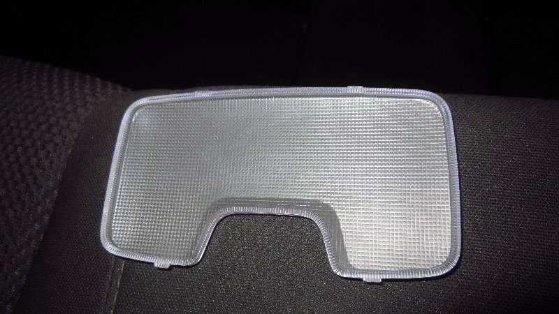 2016-2020-Kia-Optima-Dome-Light-Bulb-Replacement-Guide-005