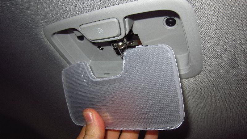 2016-2020-Kia-Optima-Dome-Light-Bulb-Replacement-Guide-011