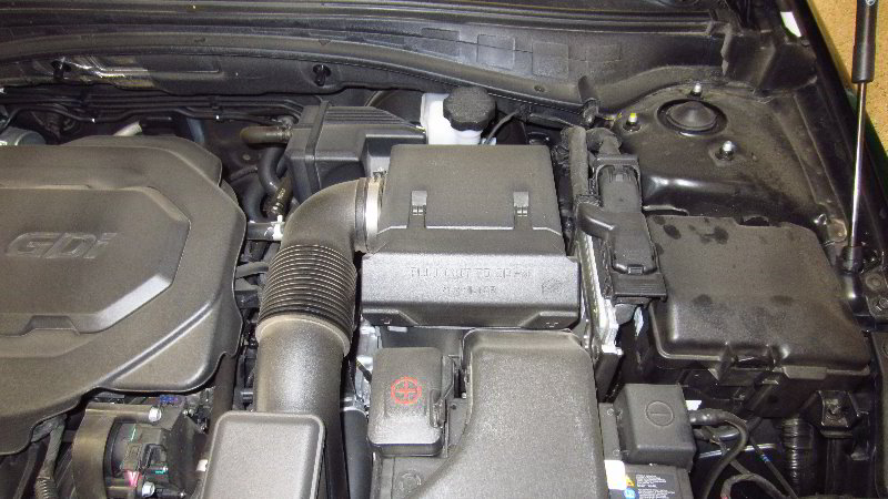 2016-2020-Kia-Optima-Engine-Air-Filter-Replacement-Guide-002