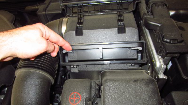 2016-2020-Kia-Optima-Engine-Air-Filter-Replacement-Guide-006