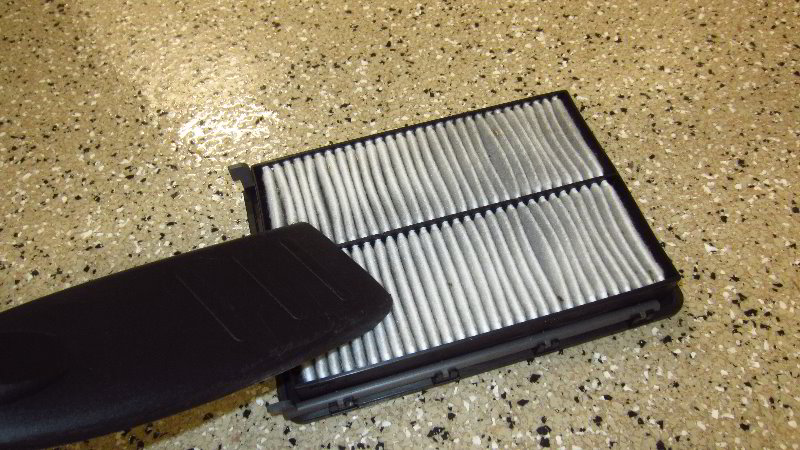 2016-2020-Kia-Optima-Engine-Air-Filter-Replacement-Guide-013