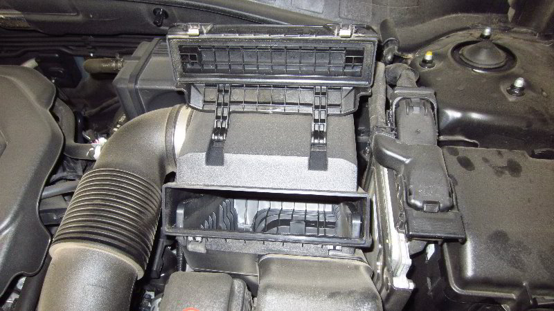 2016-2020-Kia-Optima-Engine-Air-Filter-Replacement-Guide-014