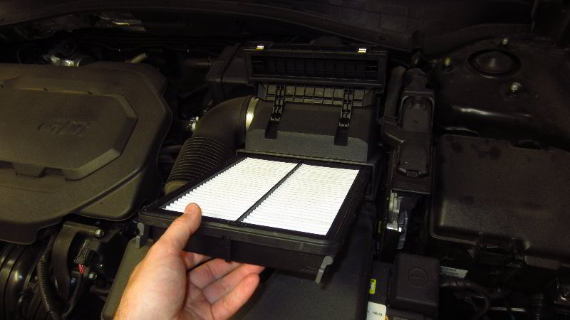 2016-2020-Kia-Optima-Engine-Air-Filter-Replacement-Guide-015