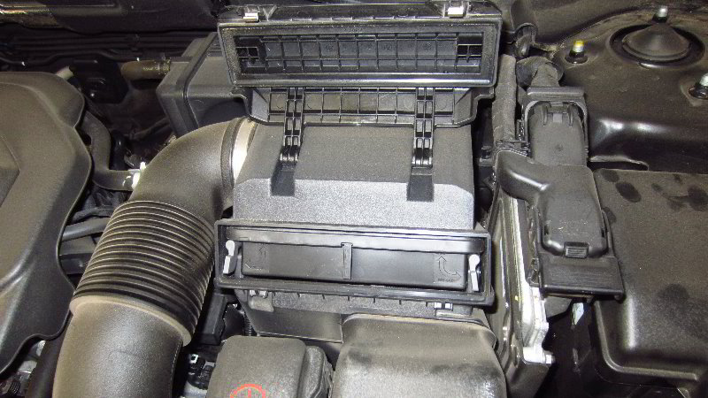 2016-2020-Kia-Optima-Engine-Air-Filter-Replacement-Guide-016