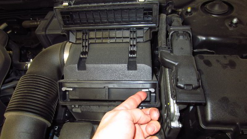 2016-2020-Kia-Optima-Engine-Air-Filter-Replacement-Guide-018