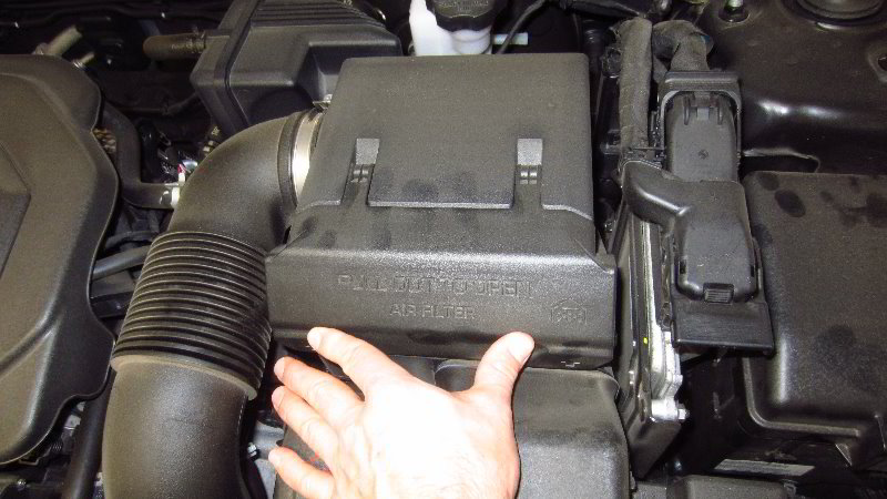 2016-2020-Kia-Optima-Engine-Air-Filter-Replacement-Guide-020