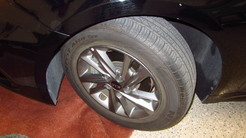 2016-2020-Kia-Optima-Front-Turn-Signal-Light-Bulbs-Replacement-Guide-002