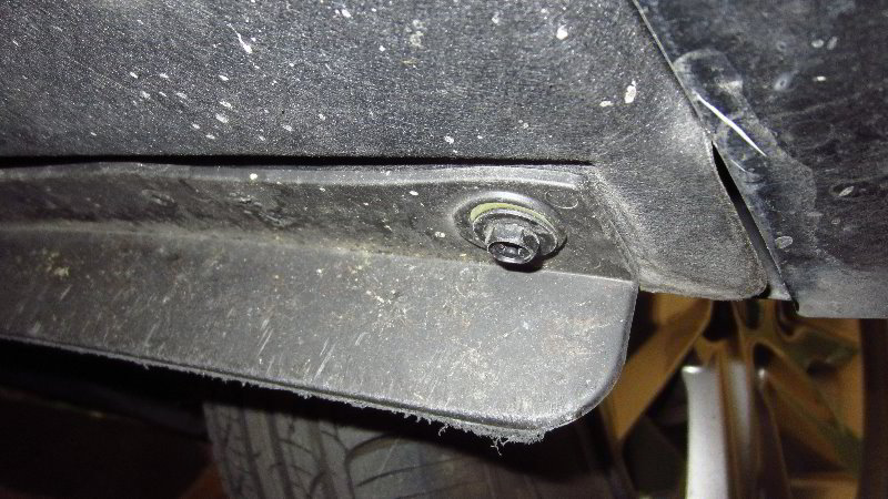 2016-2020-Kia-Optima-Front-Turn-Signal-Light-Bulbs-Replacement-Guide-008