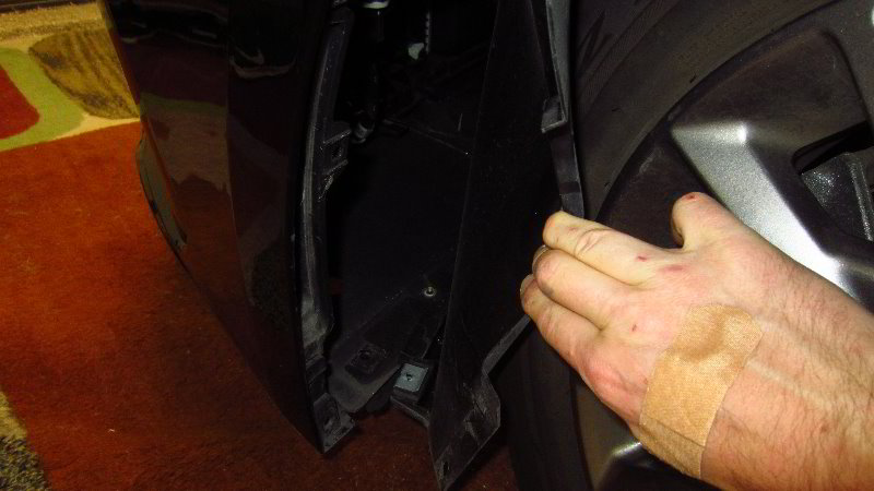 2016-2020-Kia-Optima-Front-Turn-Signal-Light-Bulbs-Replacement-Guide-012