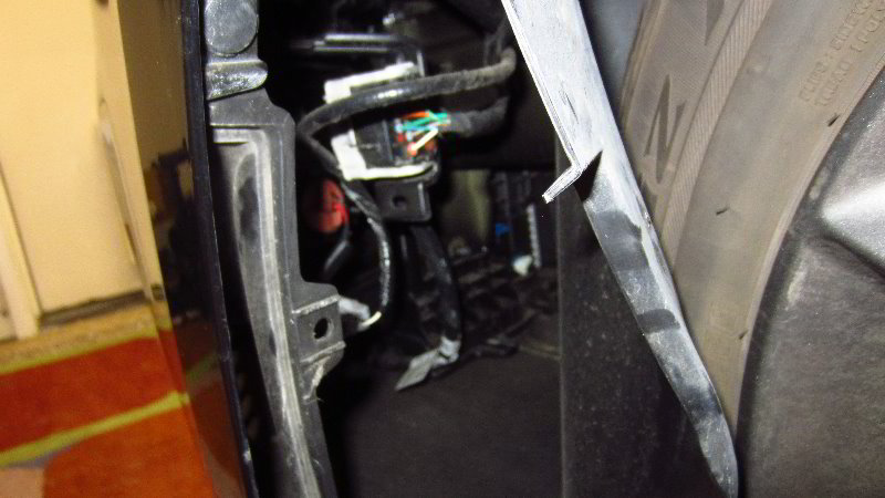 2016-2020-Kia-Optima-Front-Turn-Signal-Light-Bulbs-Replacement-Guide-013