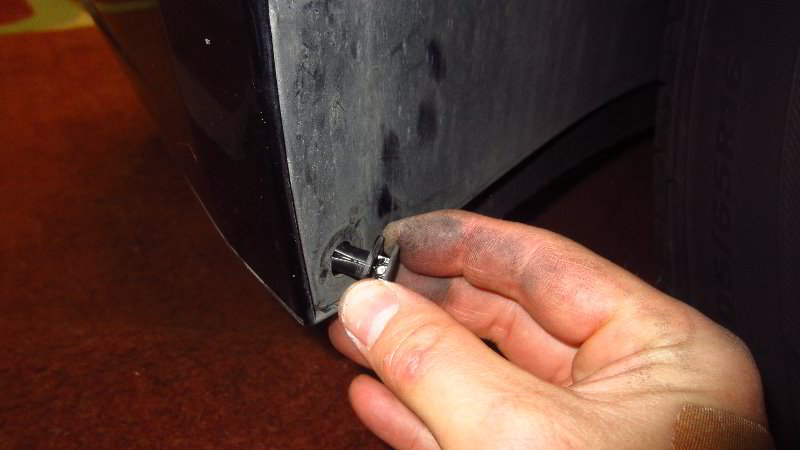 2016-2020-Kia-Optima-Front-Turn-Signal-Light-Bulbs-Replacement-Guide-025