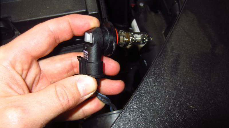 2016-2020-Kia-Optima-Headlight-Bulbs-Replacement-Guide-025