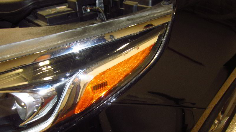 2016-2020-Kia-Optima-Headlight-Bulbs-Replacement-Guide-030