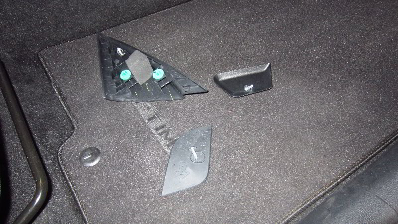 2016-2020-Kia-Optima-Interior-Door-Panel-Removal-Guide-014