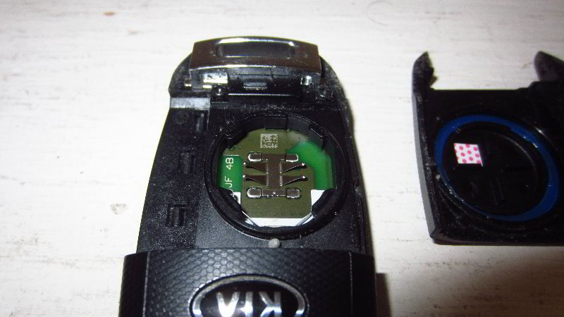 2016-2020-Kia-Optima-Key-Fob-Battery-Replacement-Guide-012