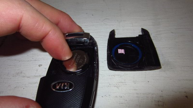 2016-2020-Kia-Optima-Key-Fob-Battery-Replacement-Guide-014