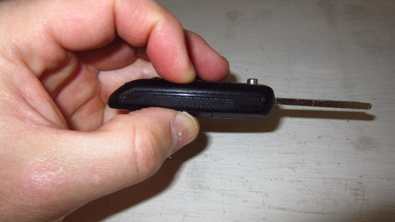 2016-2020-Kia-Optima-Key-Fob-Battery-Replacement-Guide-016