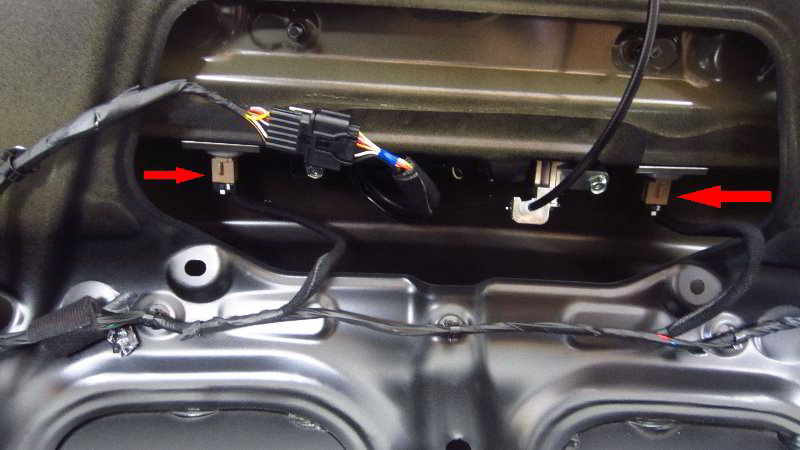 2016-2020-Kia-Optima-License-Plate-Light-Bulbs-Replacement-Guide-016