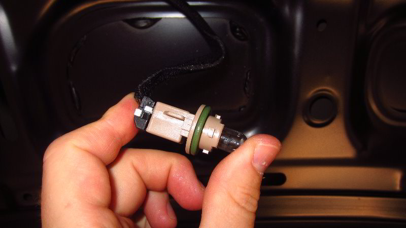 2016-2020-Kia-Optima-License-Plate-Light-Bulbs-Replacement-Guide-022