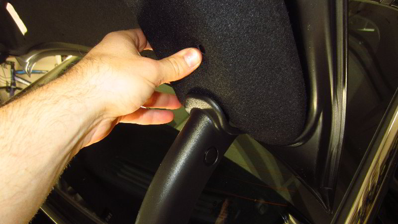 2016-2020-Kia-Optima-License-Plate-Light-Bulbs-Replacement-Guide-026