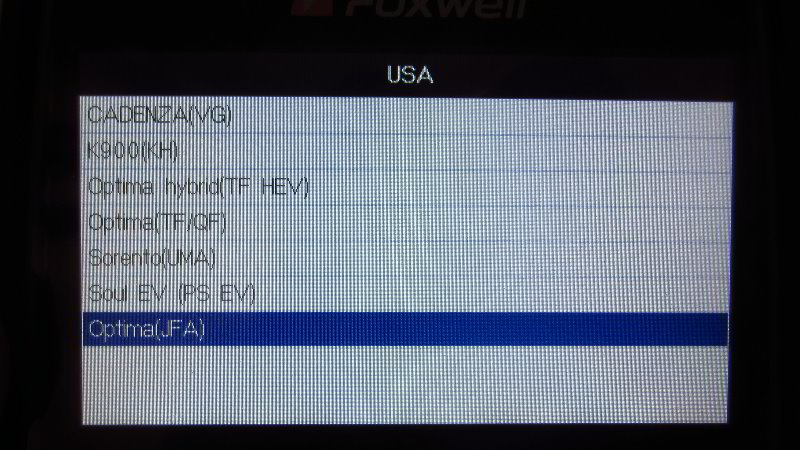 2016-2020-Kia-Optima-Rear-Brake-Pads-Replacement-Guide-004