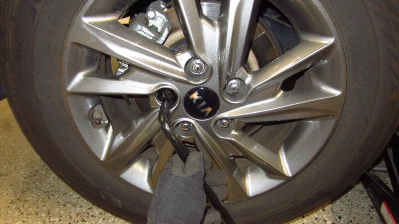 2016-2020-Kia-Optima-Rear-Brake-Pads-Replacement-Guide-007