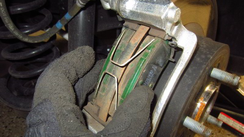 2016-2020-Kia-Optima-Rear-Brake-Pads-Replacement-Guide-038