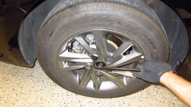 2016-2020-Kia-Optima-Rear-Brake-Pads-Replacement-Guide-053