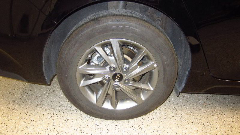 2016-2020-Kia-Optima-Rear-Brake-Pads-Replacement-Guide-054