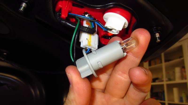 2016-2020-Kia-Optima-Reverse-Light-Bulbs-Replacement-Guide-022