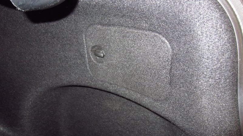 2016-2020-Kia-Optima-Tail-Light-Bulbs-Replacement-Guide-003