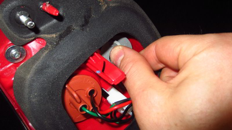 2016-2020-Kia-Optima-Tail-Light-Bulbs-Replacement-Guide-028