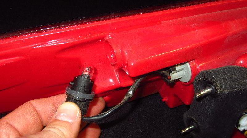 2016-2020-Kia-Optima-Tail-Light-Bulbs-Replacement-Guide-030