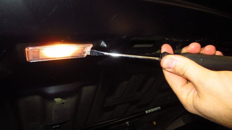 2016-2020-Kia-Optima-Trunk-Cargo-Area-Light-Bulb-Replacemen-Guide-003