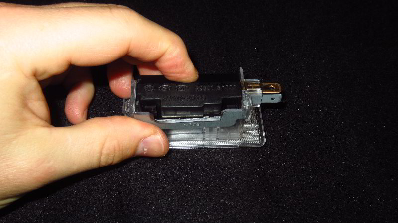 2016-2020-Kia-Optima-Trunk-Cargo-Area-Light-Bulb-Replacemen-Guide-014