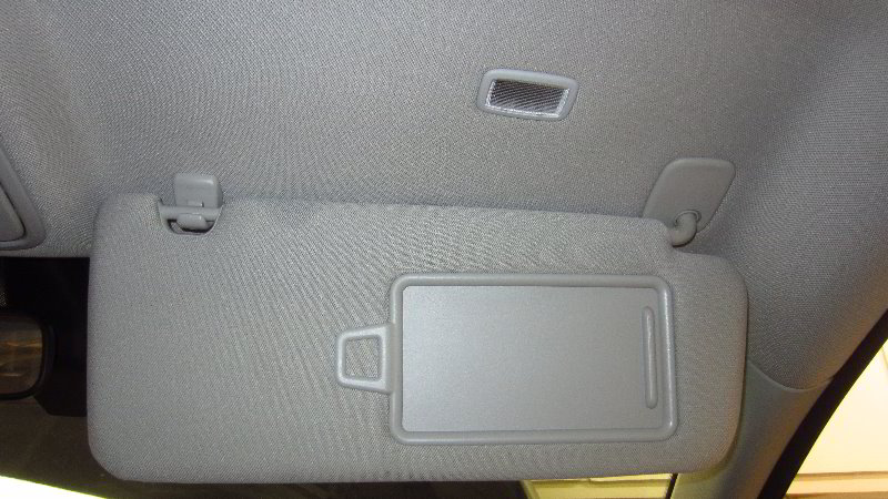 2016-2020-Kia-Optima-Vanity-Mirror-Light-Bulb-Replacement-Guide-002