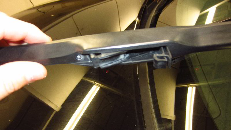 2016-2020-Kia-Optima-Windshield-Window-Wiper-Blades-Replacement-Guide-016