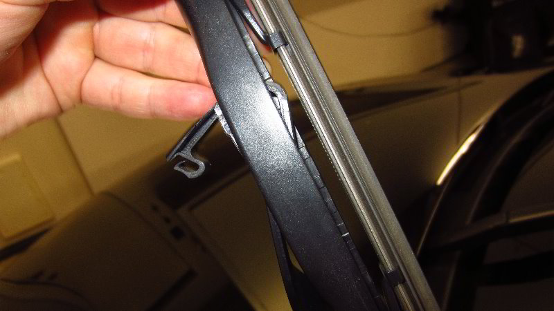 2016-2020-Kia-Optima-Windshield-Window-Wiper-Blades-Replacement-Guide-019