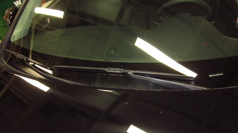 2016-2020-Kia-Optima-Windshield-Window-Wiper-Blades-Replacement-Guide-027