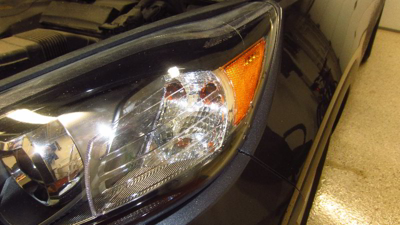2016-2020-Kia-Sorento-Headlight-Bulbs-Replacement-Guide-029