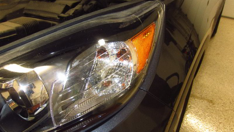 2016-2020-Kia-Sorento-Headlight-Bulbs-Replacement-Guide-029