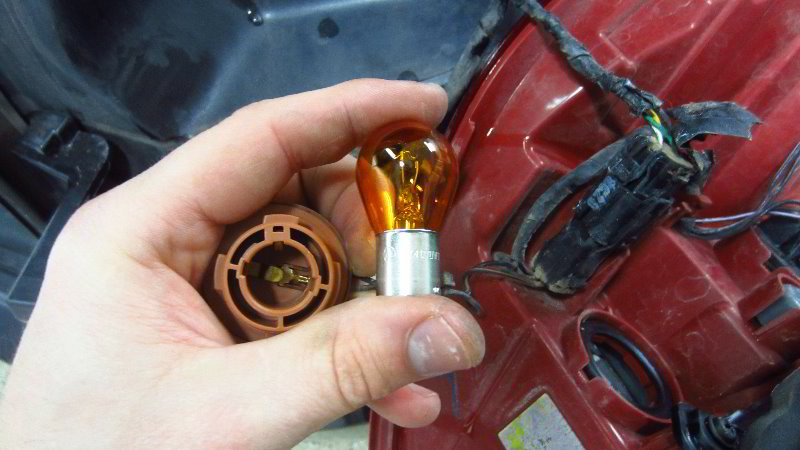2016-2020-Kia-Sorento-Tail-Light-Bulbs-Replacement-Guide-020 2019 Kia Sorento Brake Light Bulb Replacement