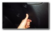 2016-2020-Kia-Sorento-Tail-Light-Bulbs-Replacement-Guide-035