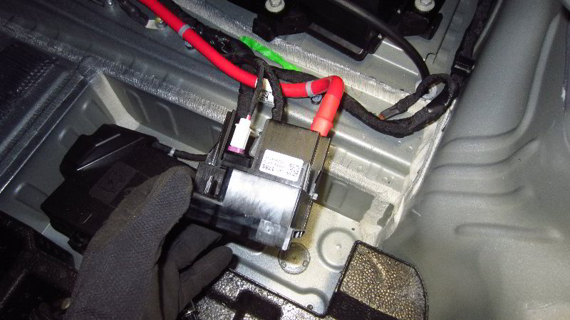 2016-2021-Chevrolet-Camaro-12V-Automotive-Battery-Replacement-Guide-034
