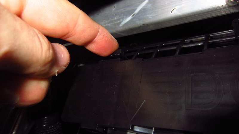 2016-2021-Chevrolet-Camaro-Cabin-Air-Filter-Replacement-Guide-028