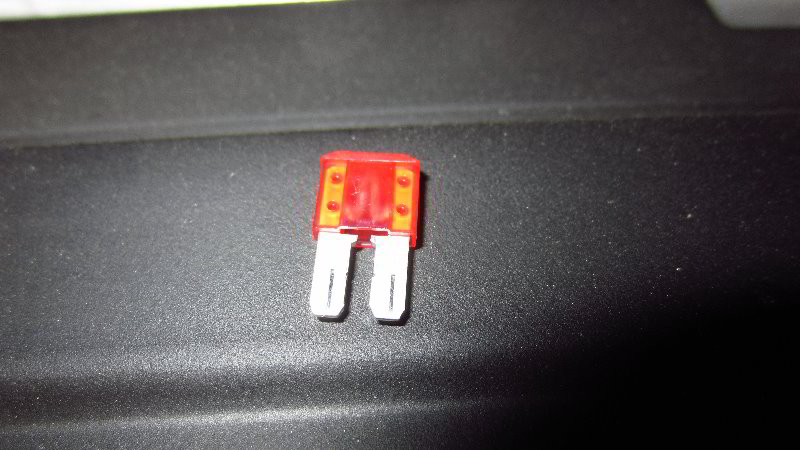 2016-2021-Chevrolet-Camaro-Electrical-Fuses-Replacement-Guide-021