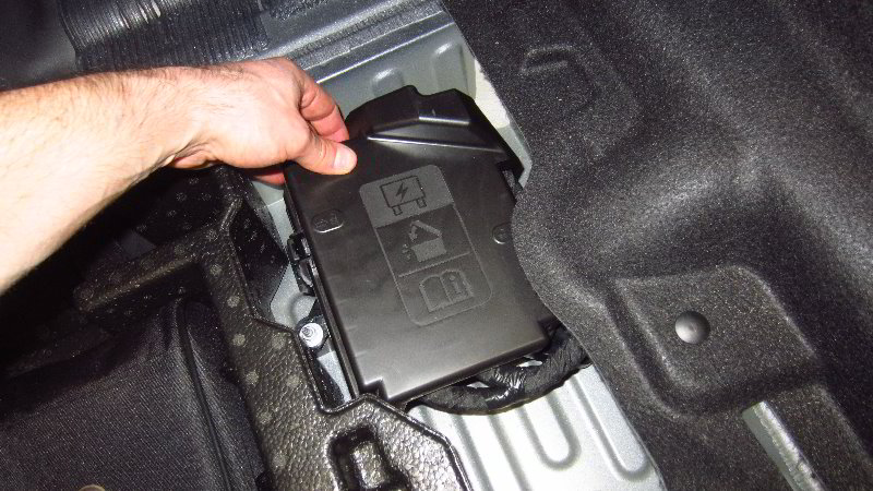 2016-2021-Chevrolet-Camaro-Electrical-Fuses-Replacement-Guide-025