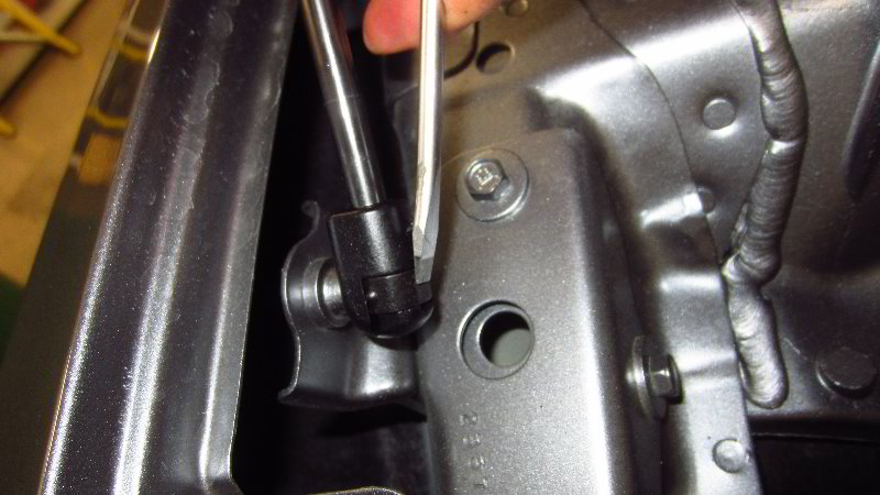 2016-2021-Chevrolet-Camaro-Hood-Support-Struts-Replacement-Guide-016