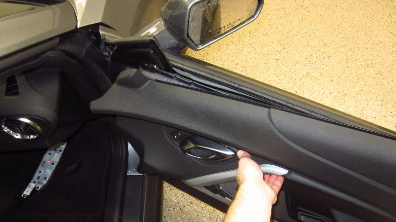 2016-2021-Chevrolet-Camaro-Interior-Door-Panel-Removal-Guide-024