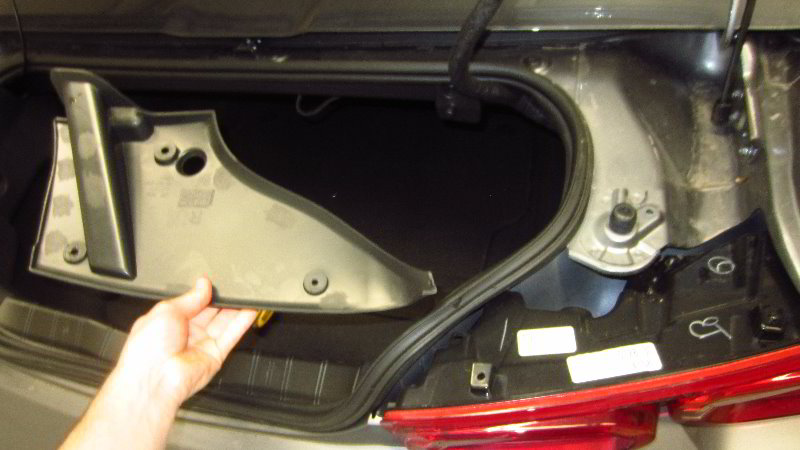 2016-2021-Chevrolet-Camaro-Reverse-Light-Bulbs-Replacement-Guide-013